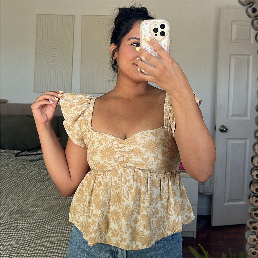 Floral Cream Crop Top